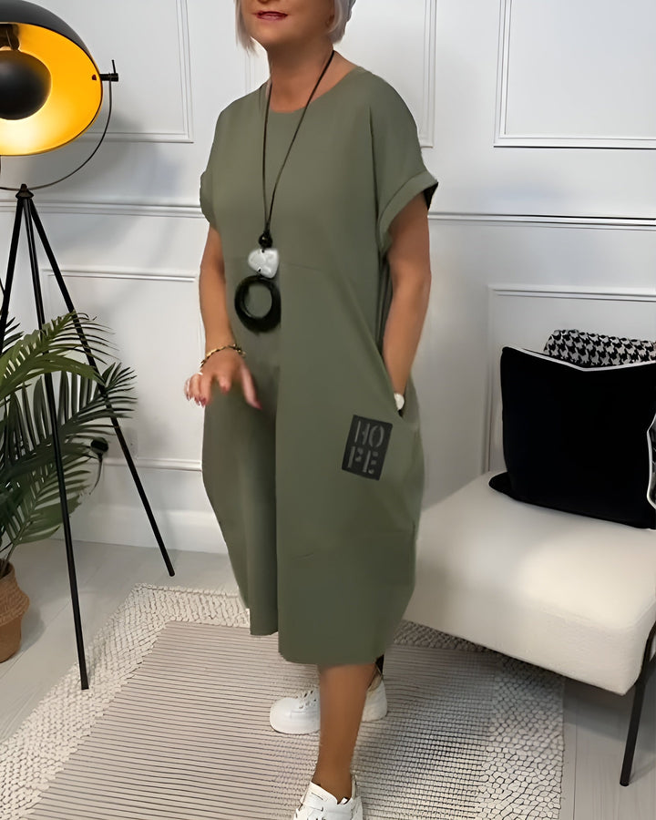 Cleo - Stijlvolle jurk met korte mouwen