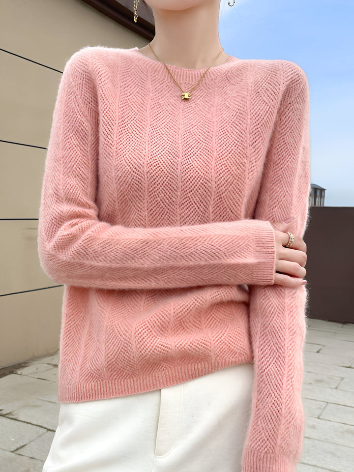 Mika™ - Merinowoltrui met elegante uitsparingen