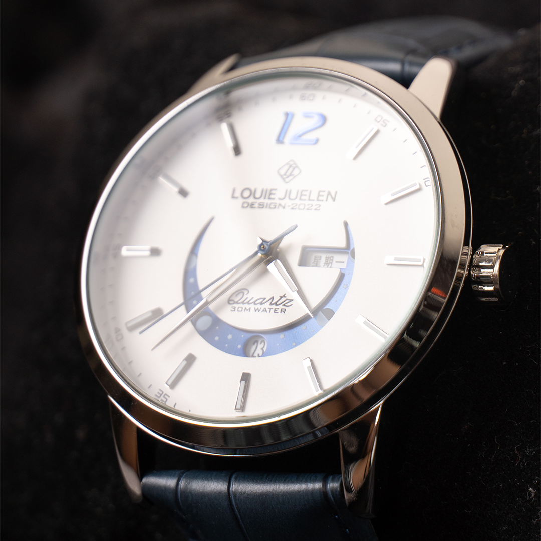 Elegant maanfasehorloge