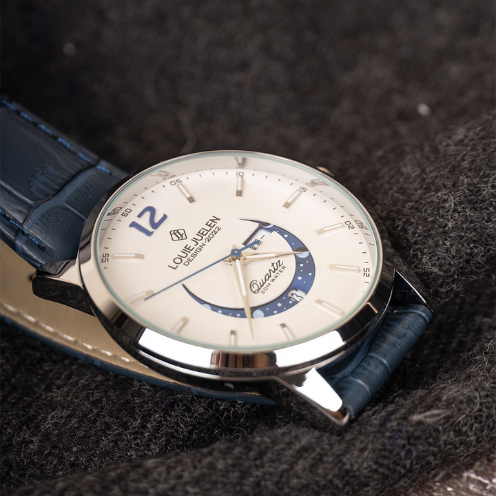 Elegant maanfasehorloge