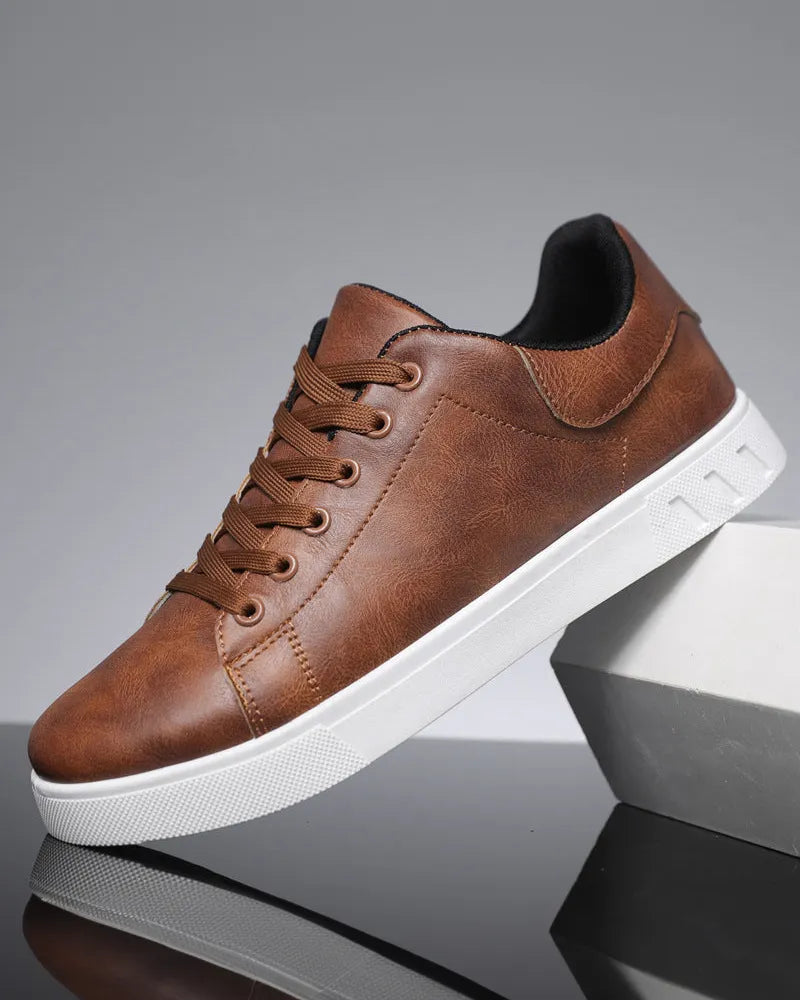 Retegui Leather Sneakers