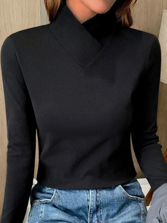 Stacie | Elegant turtleneck sweater with high collar.