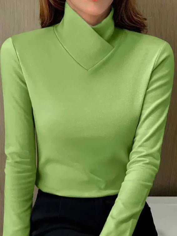 Stacie | Elegant turtleneck sweater with high collar.