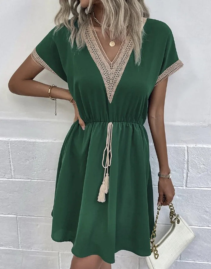 Josephine - Chique V-hals Boho-jurk met flatterende tailleband