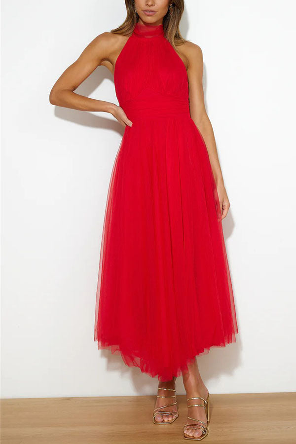 Pearlina - Strakke mesh jurk met hoge hals 