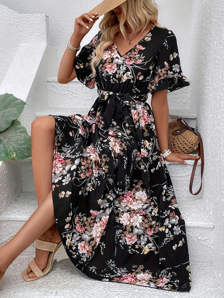 Rainn - Jurk met bloemenprint en volantmouwen