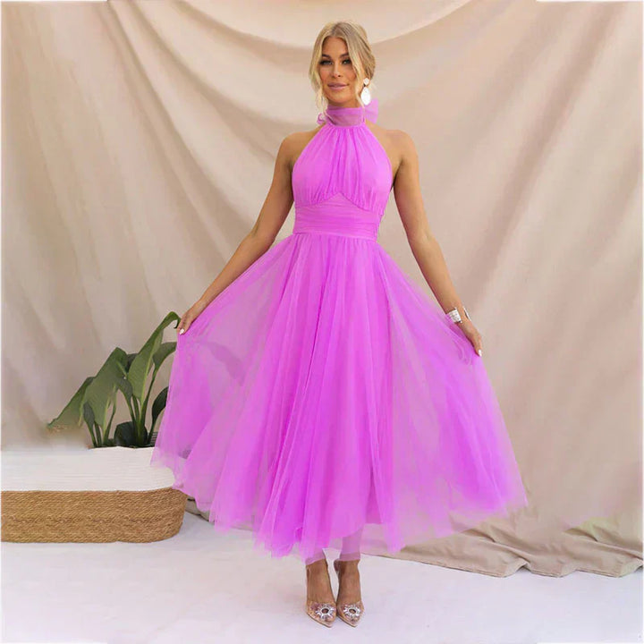 Pearlina - Strakke mesh jurk met hoge hals 